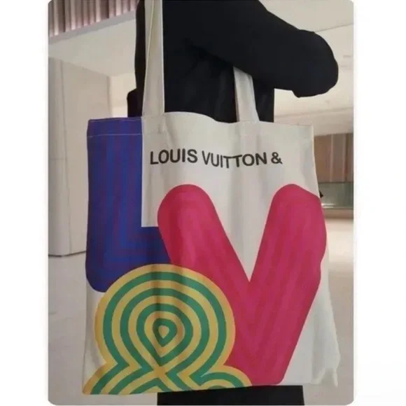 LOUIS VUITTON | ✨LIMITED EDITION✨ Canvas Eco Tote Bag Shenzhen Exhibition 2022 - Picture 4 of 12